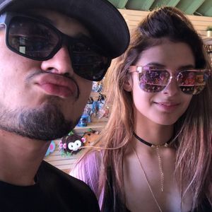 Meet your Posher, Carlos